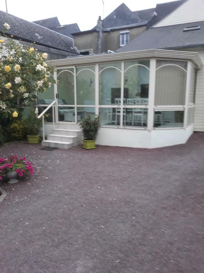 Gite Au Bord Du Lac Montville Exteriör bild